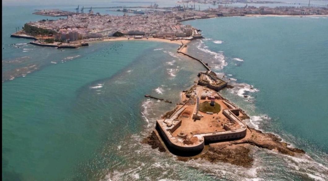 Casa Caleta A 2 Minutos De La Playa Lejlighed Cádiz Eksteriør billede
